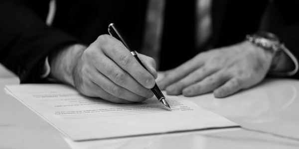 Derecho Inmobiliario / Abogados Inmobiliarios Murcia · Redacción y Revisión de Contratos de Arras