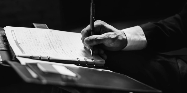 Derecho Mercantil / Abogados Mercantilistas Ourense · Asesoramiento y Redacción de Contratos de Arrendamiento Comercial